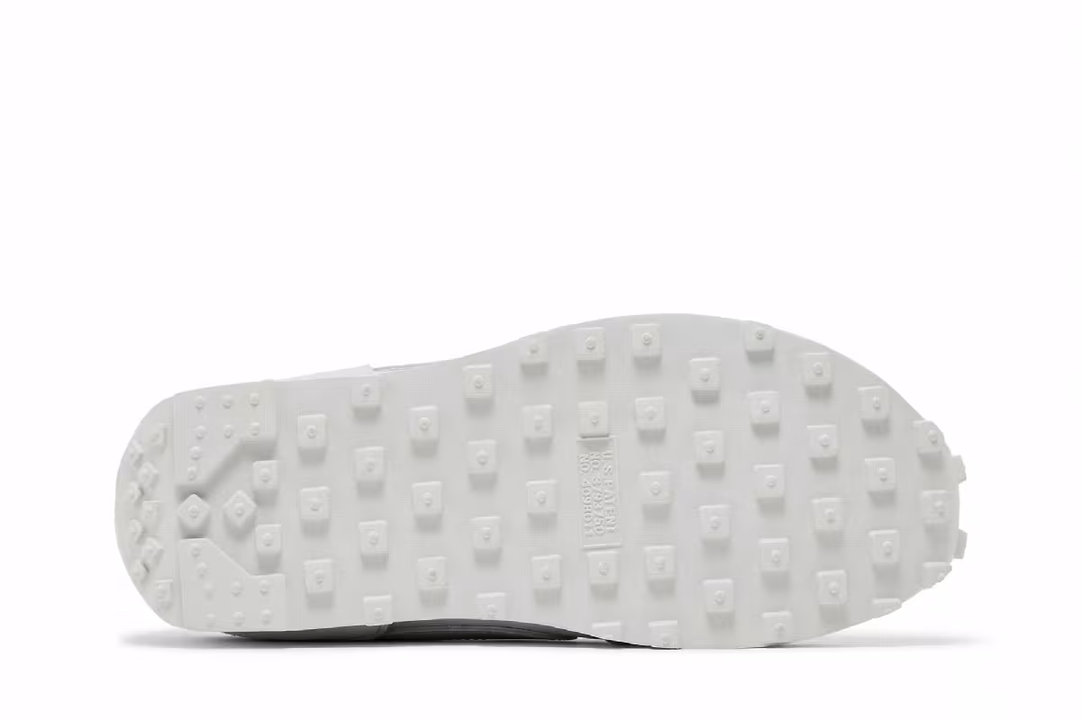Nike Women's Daybreak Premium Photon Dust, view 5