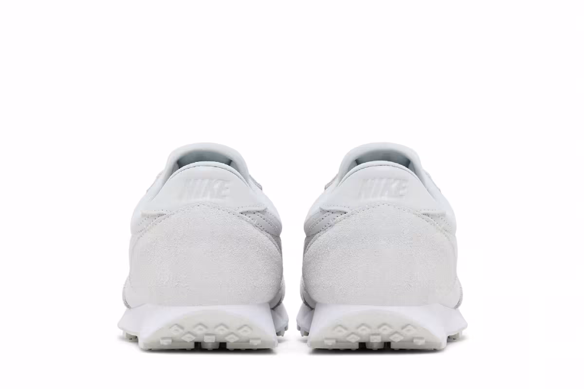 Nike Women's Daybreak Premium Photon Dust, view 7