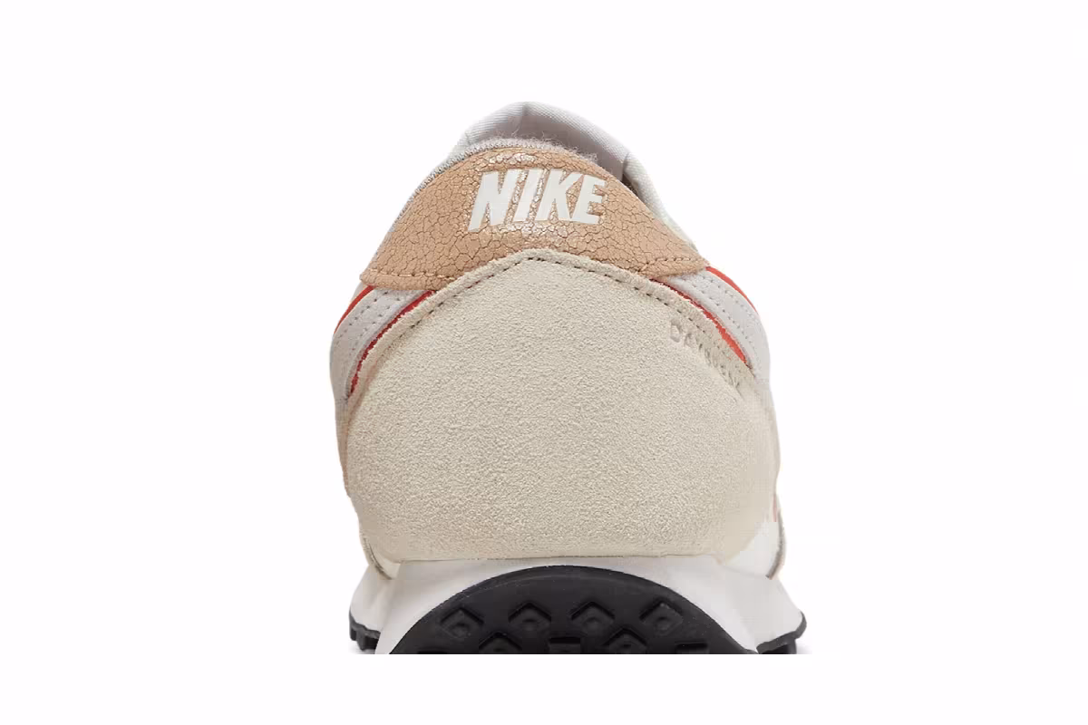 Nike Women's DBreak-Type SE Sail Rush Orange, view 8