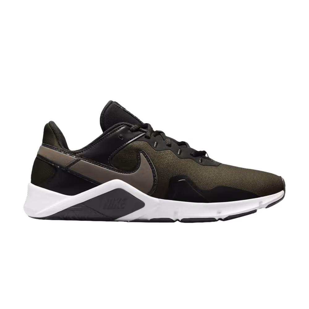 Nike Legend Essential 2 Cargo Khaki
