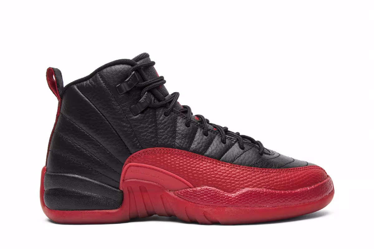 Air Jordan 12 BG Flu Game 2016, view 2