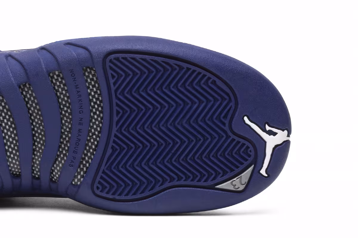 Air Jordan 12 BG Deep Royal, view 6