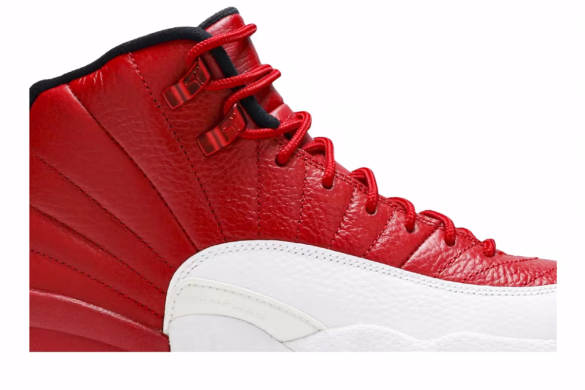 Air Jordan 12 GS Gym Red, view 3