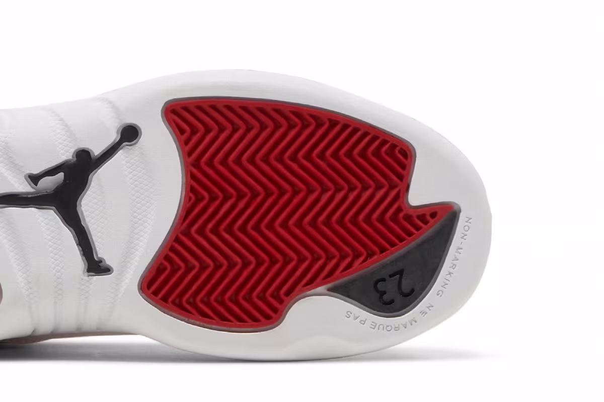 Air Jordan 12 PS Gym Red, view 6
