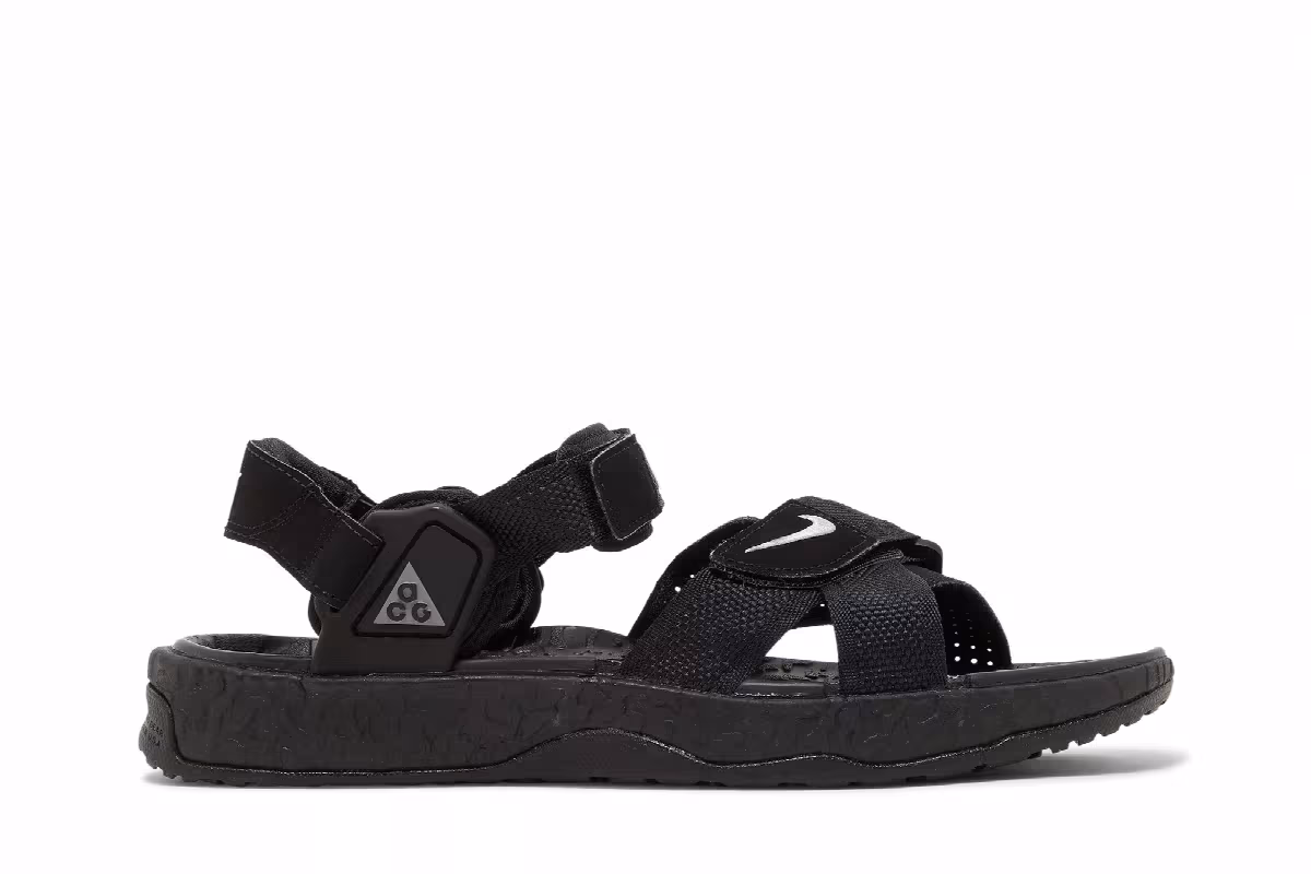 Nike ACG Air Deschutz+ Black Anthracite, view 2