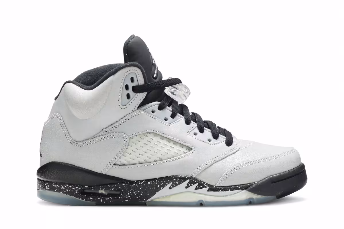 Air Jordan 5 GS Wolf Grey, view 2