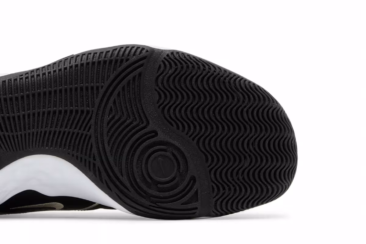 Nike Fly.By Mid 3 Black Metallic Gold Star, view 6