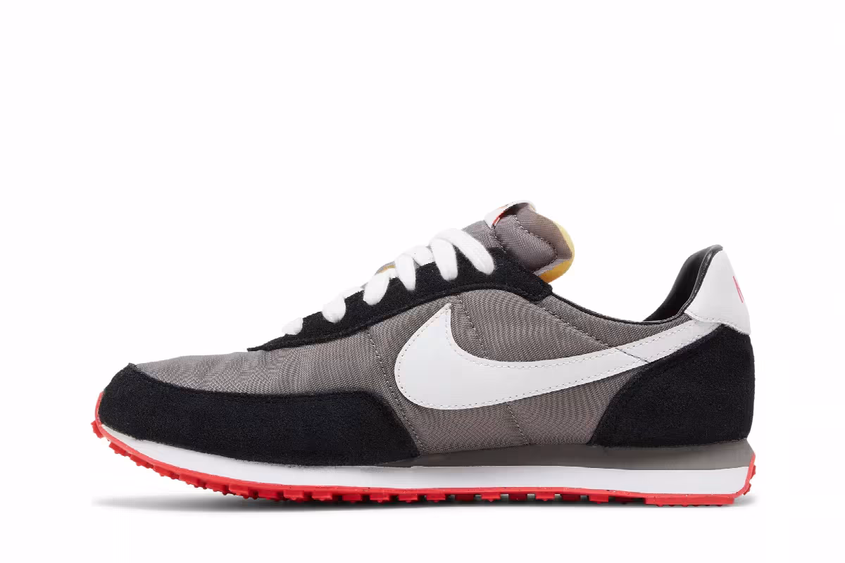 Nike Waffle Trainer 2 GS Flat Pewter Siren Red, view 4