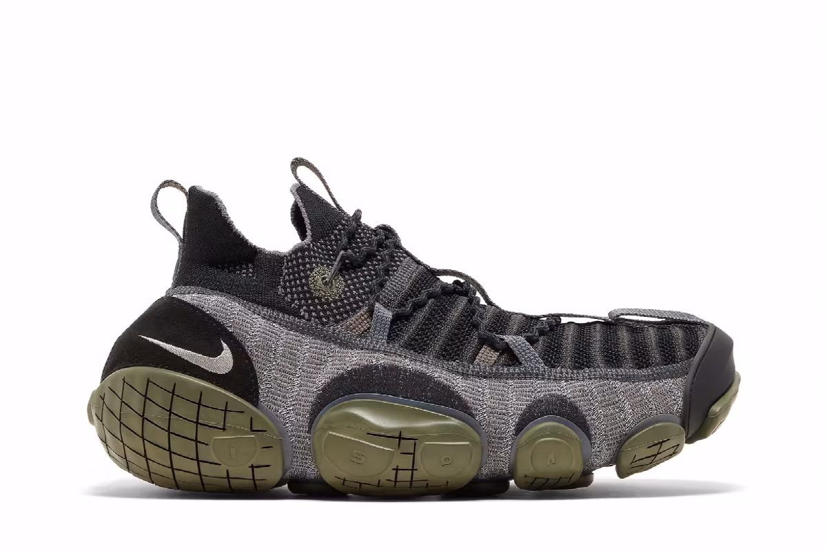 Nike ISPA Link Black Medium Olive, view 2