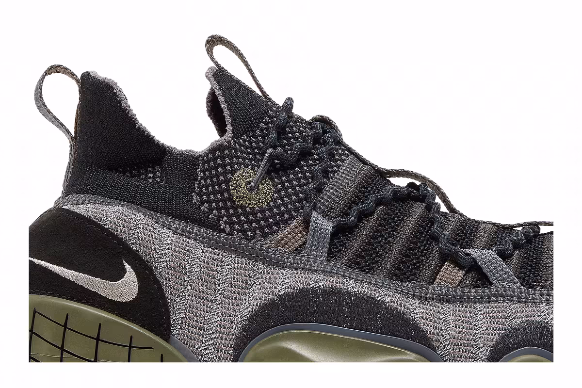 Nike ISPA Link Black Medium Olive, view 3