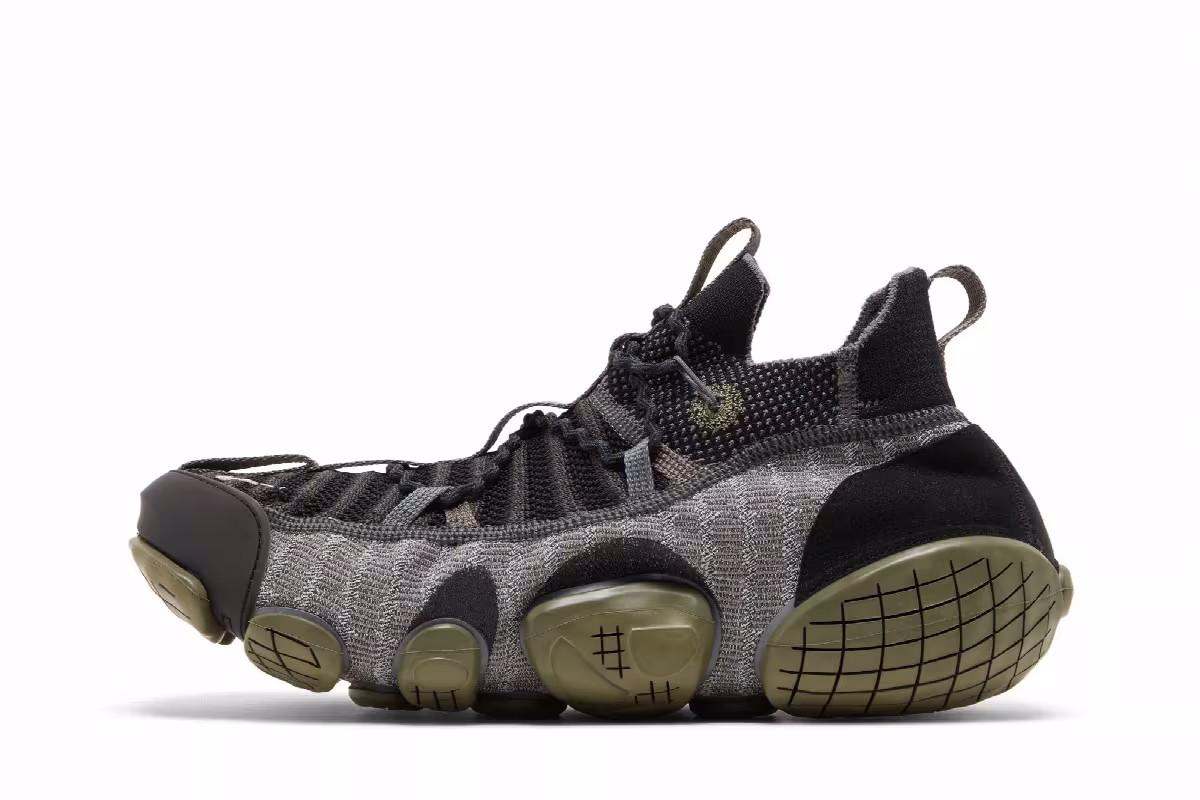 Nike ISPA Link Black Medium Olive, view 4