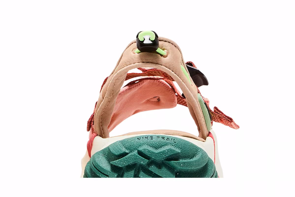 Nike Women's Oneonta Sandal Light Madder Root, view 8