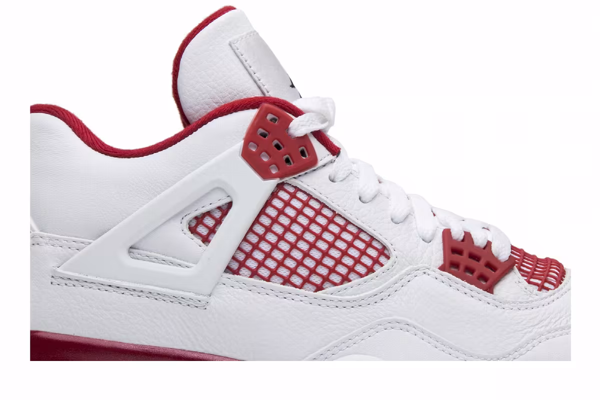 Air Jordan 4 Alternate 89, view 3