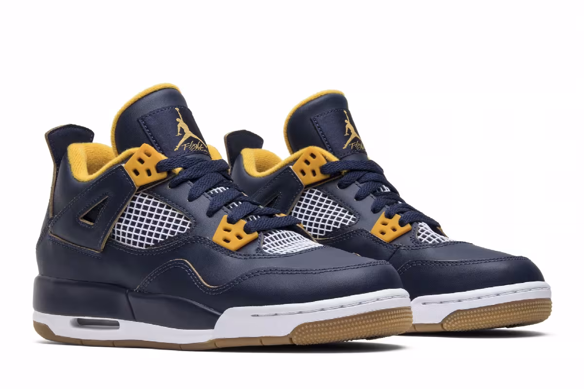 Air Jordan 4 GS Dunk From Above, view 9