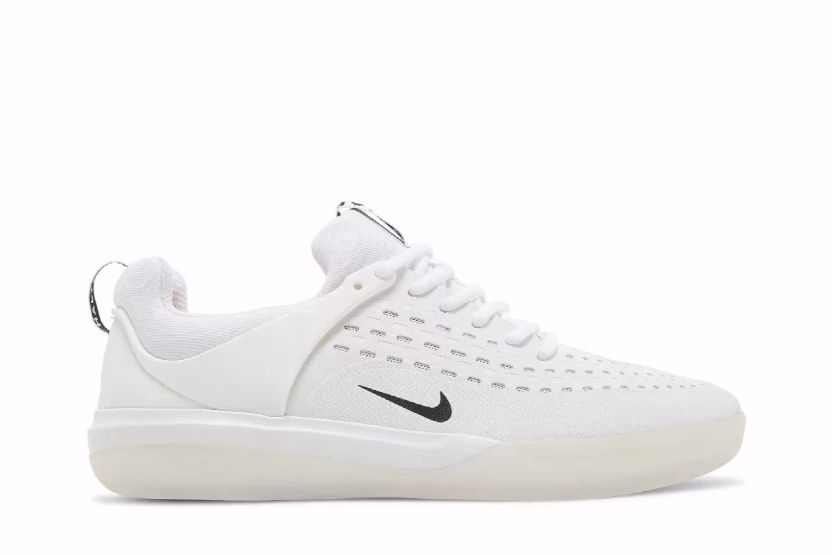 Nike Zoom Nyjah 3 SB White Black, view 2
