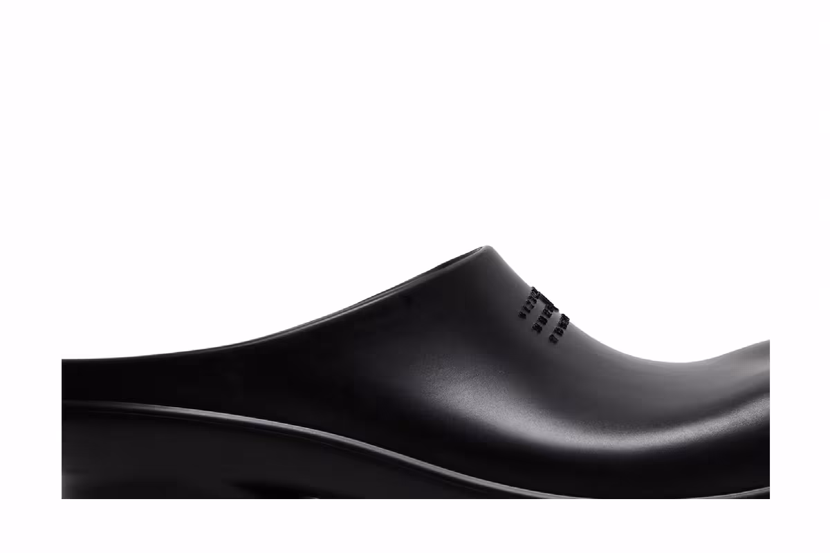 MM6 Maison Margiela Women's Anatomic Clog Slippers Black, view 3