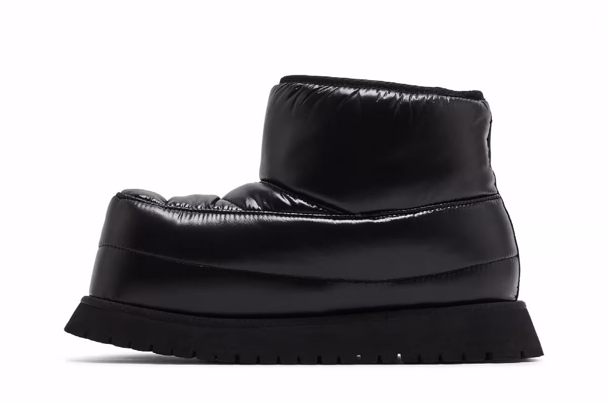 MM6 Maison Margiela Padded Ankle Boot Black, view 4