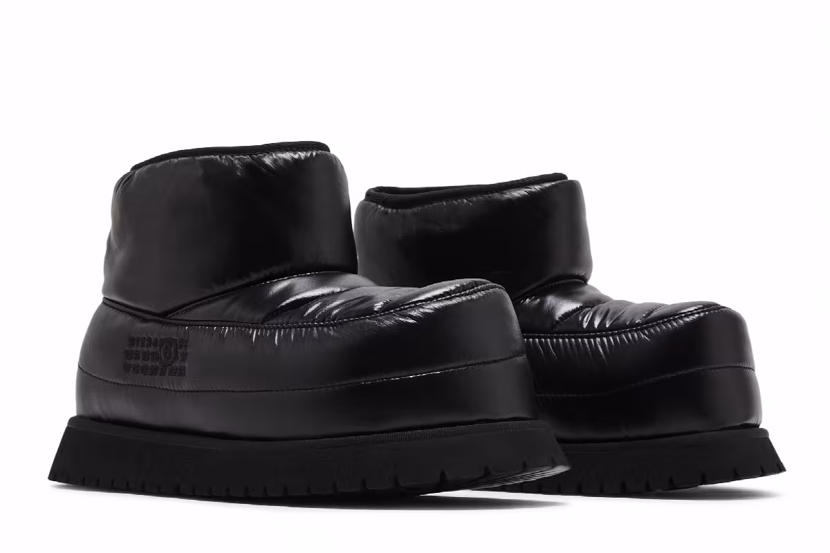 MM6 Maison Margiela Padded Ankle Boot Black, view 9