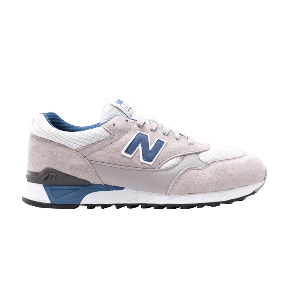New Balance 496