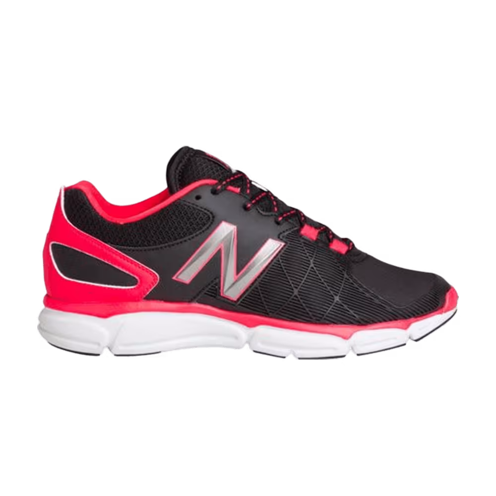 New Balance Women's 813v3 Black Pink