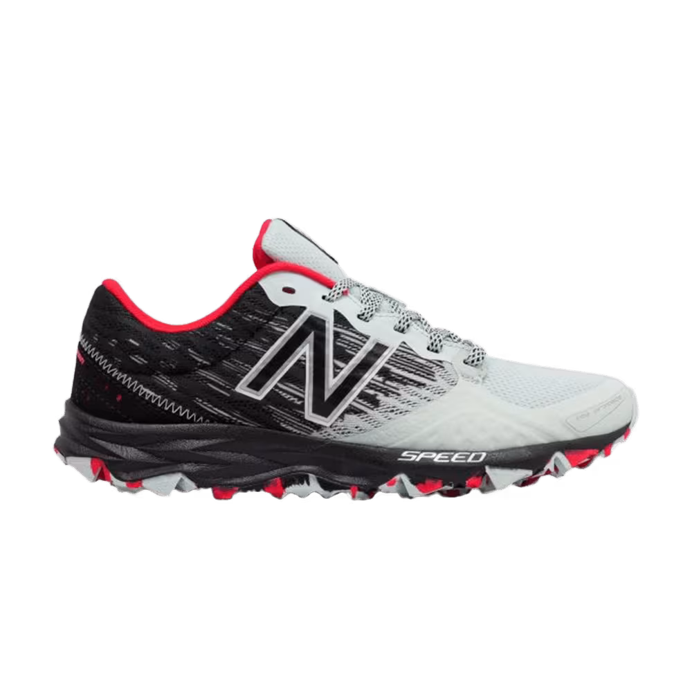 New Balance Women's 690 Blossom