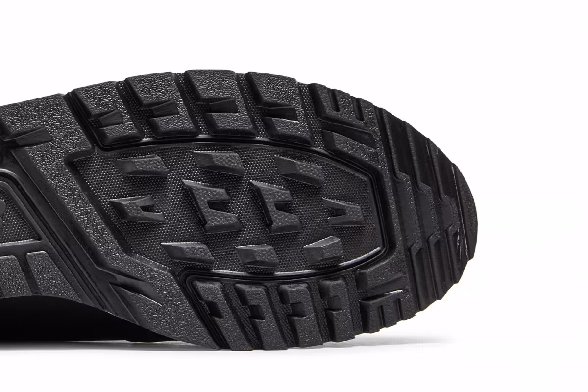 New Balance Niobium GoreTex Black, view 6