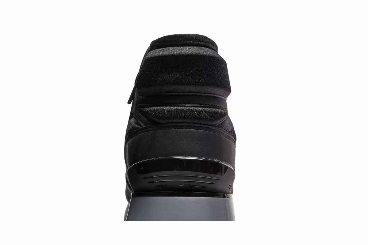 New Balance Niobium GoreTex Black, view 8