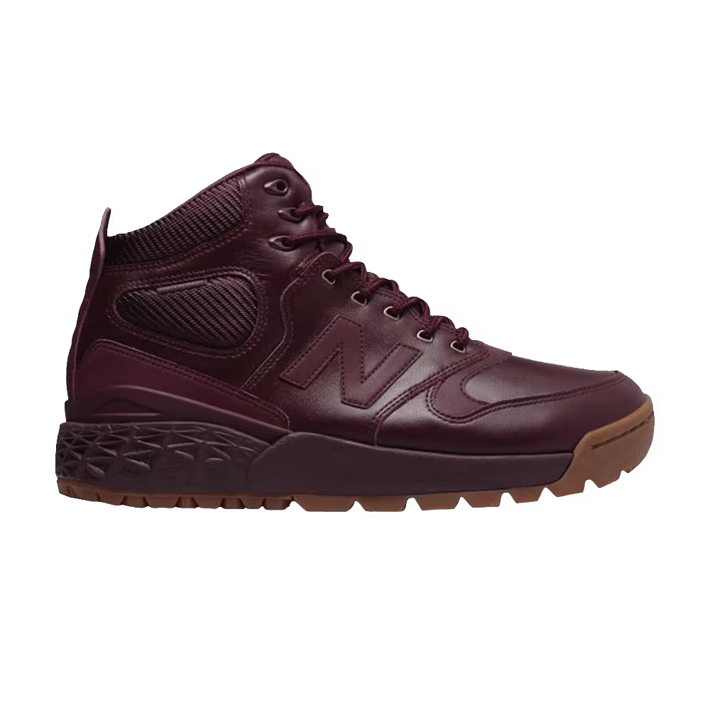 New Balance Fresh Foam Paradox Chocolate Cherry