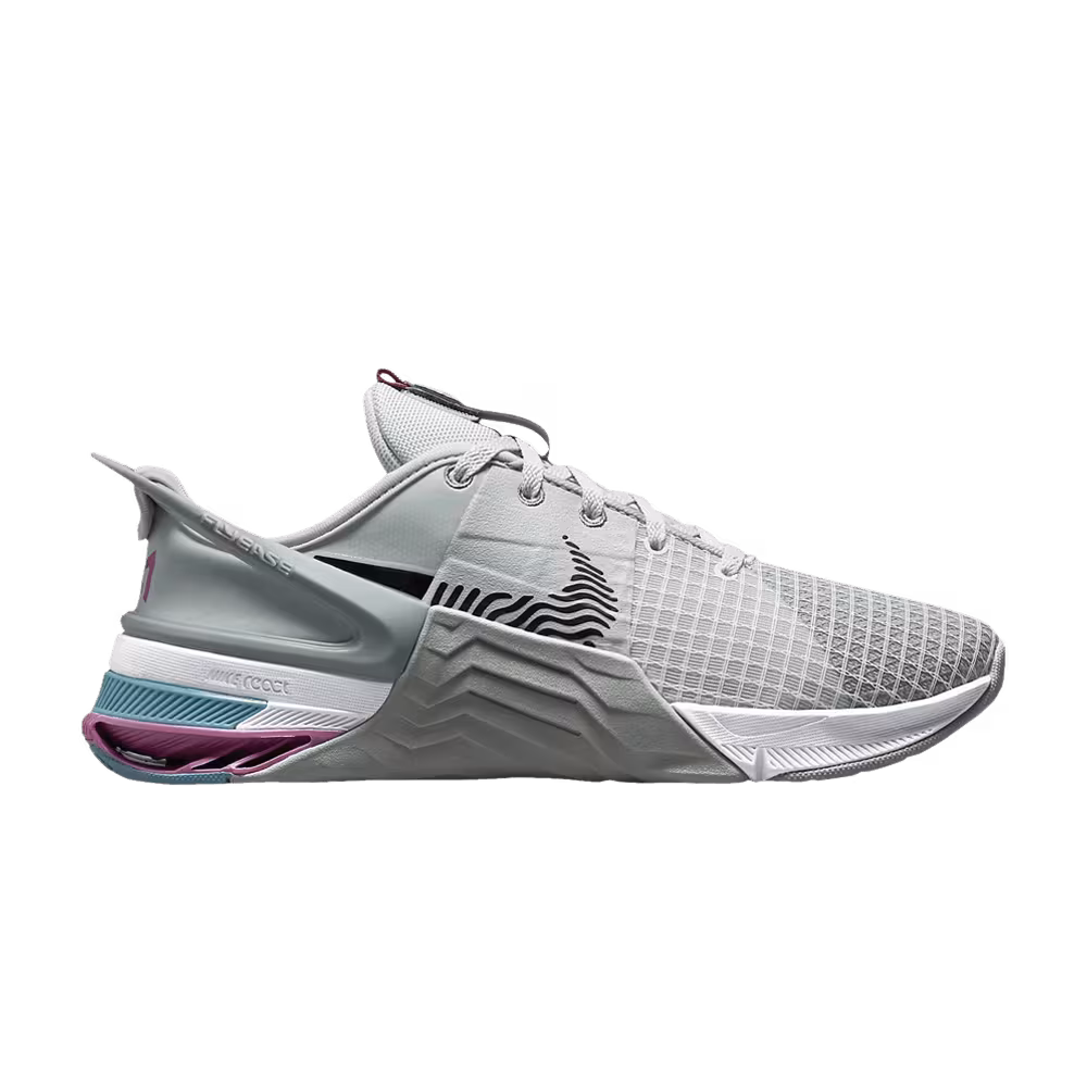 Nike Women's Metcon 8 FlyEase Light Silver Mica Green