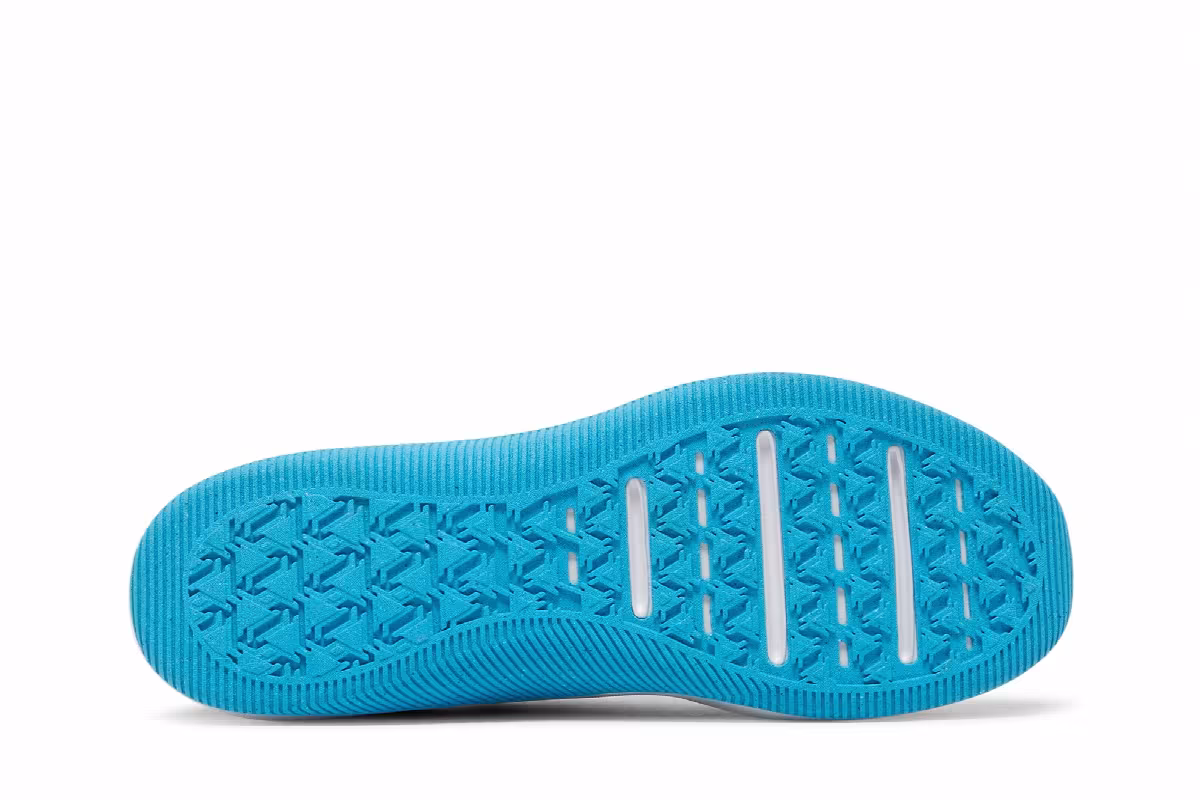 Nike MC Trainer 2 Black Blue Lightning, view 5