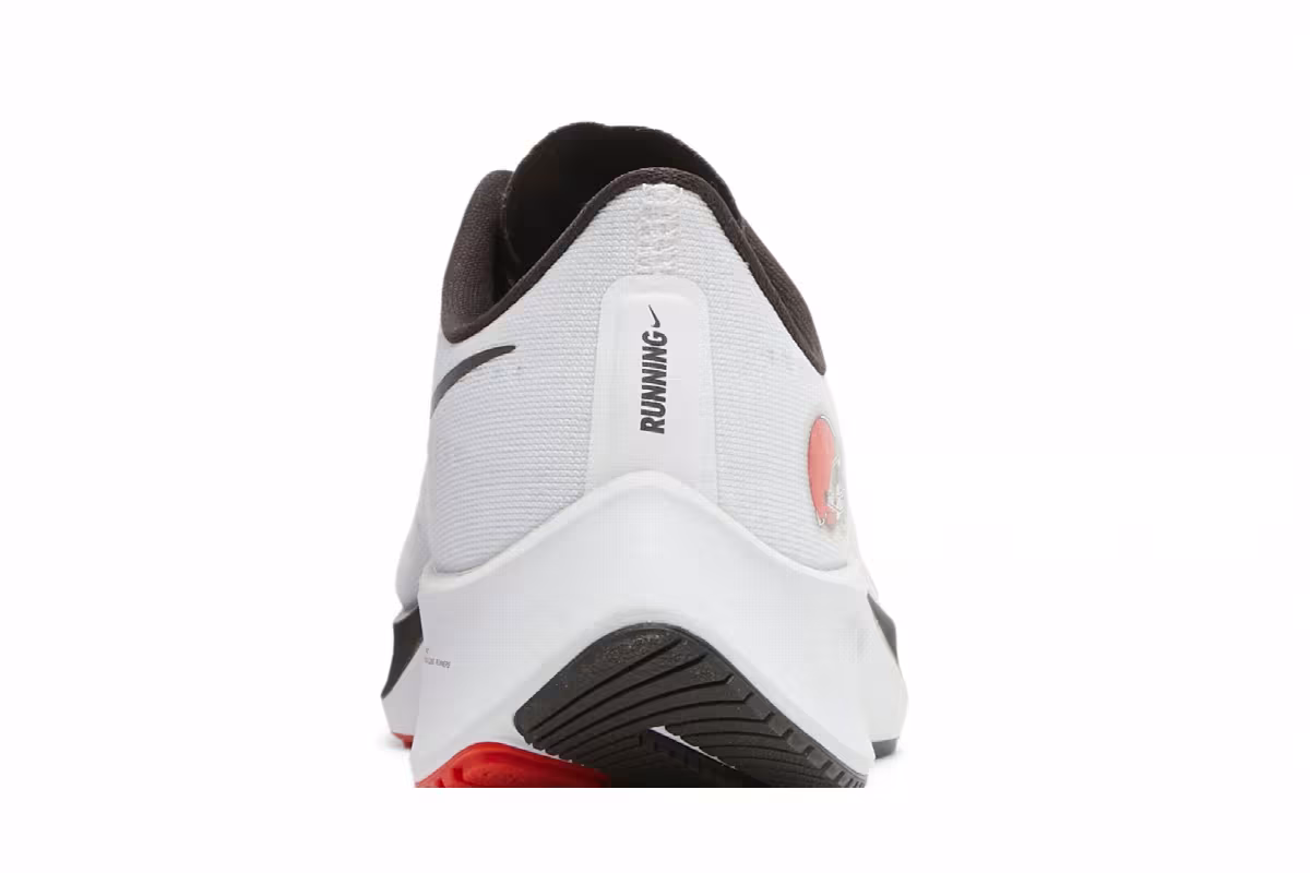 Nike Air Zoom Pegasus 37 Cleveland Browns, view 8