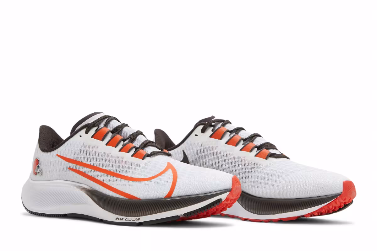 Nike Air Zoom Pegasus 37 Cleveland Browns, view 9