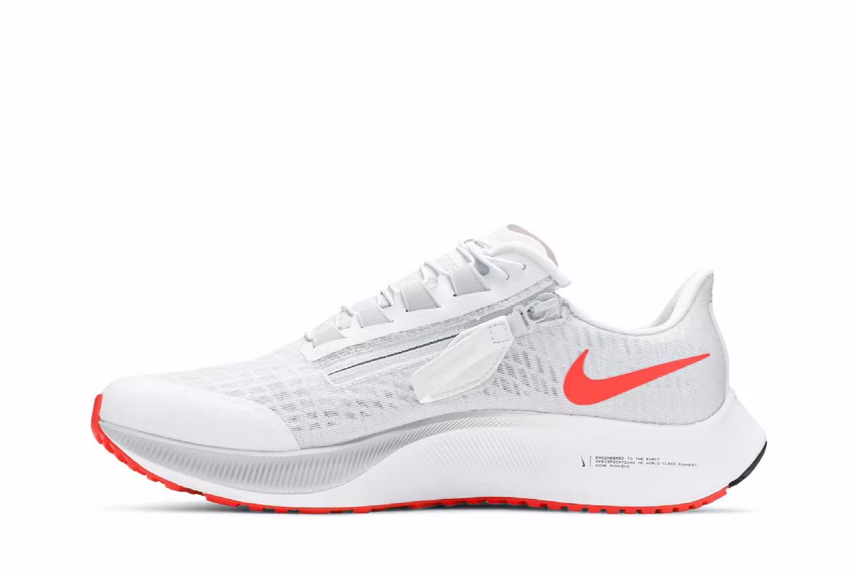 Nike Air Zoom Pegasus 37 FlyEase Wolf Grey Crimson, view 4