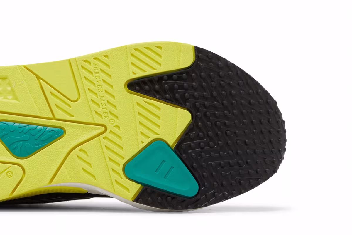 Puma Mercedes-AMG Petronas F1 x RS-Z Black Energy Yellow, view 6