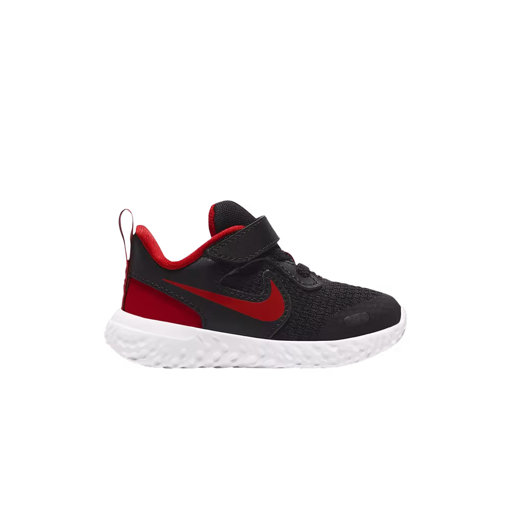Nike Revolution 5 TD Bred