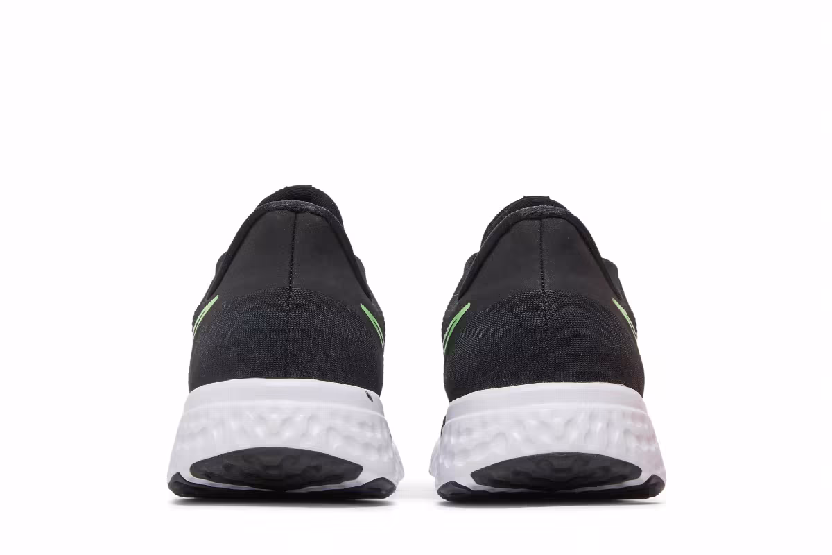Nike Revolution 5 Black Atomic Orange, view 7