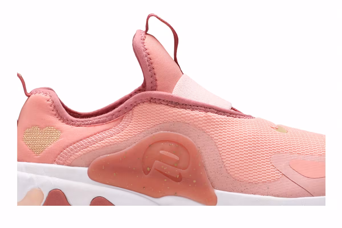 Nike React Presto Extreme GS Valentine's Day, view 3