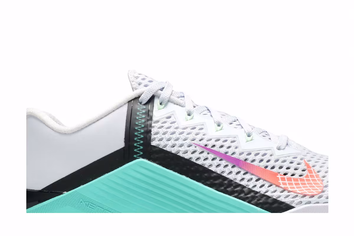 Nike Metcon 6 Football Grey Jade, view 3