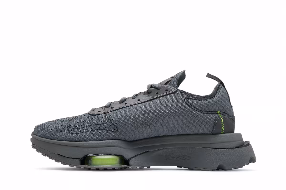 Nike Air Zoom-Type Swooshless - Smoke Grey, view 4