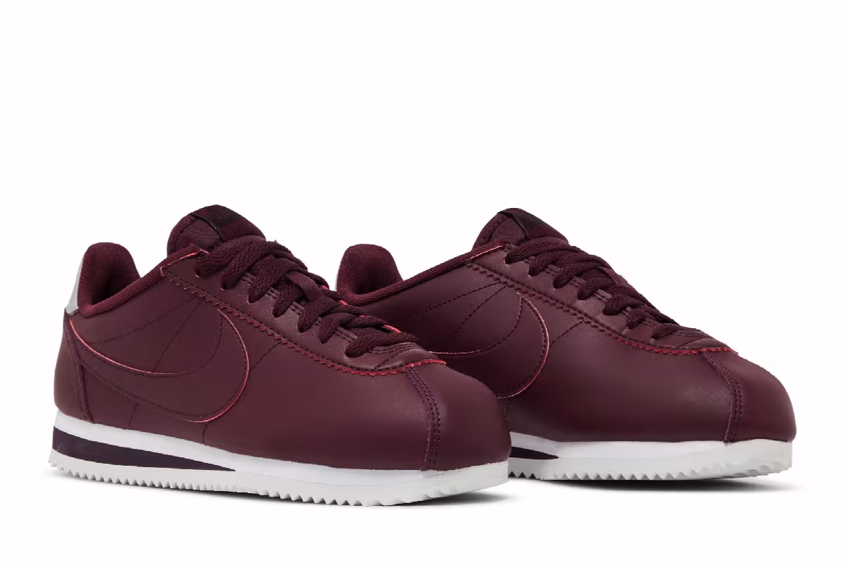 Nike Women's Classic Cortez Leather Night Maroon, view 9