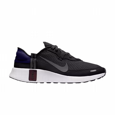 Nike Reposto 'Black Mystic Dates'