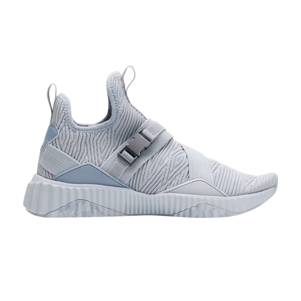 Dixie D'Amelio x Puma Women's Defy Mid Backstage