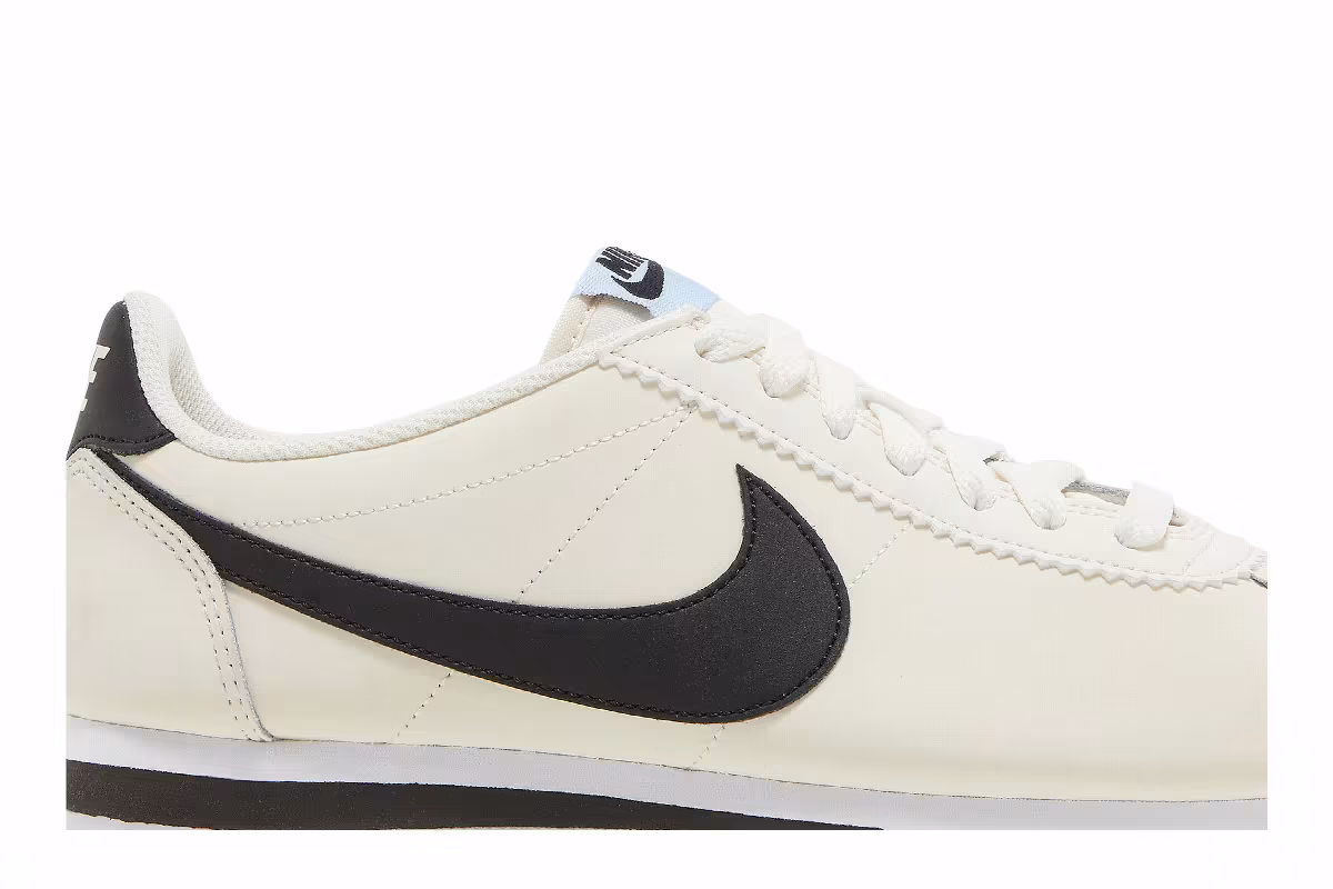 Nike Women's Classic Cortez Leather Pale Ivory, view 3