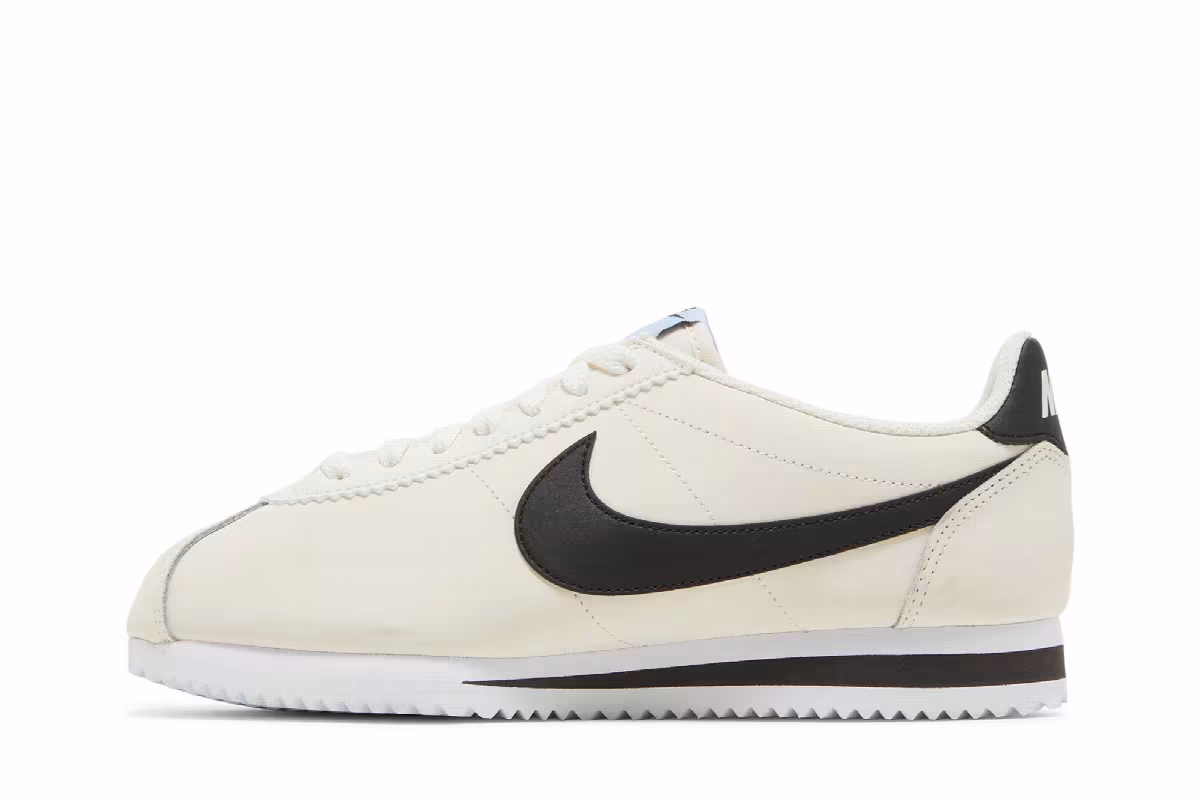 Nike Women's Classic Cortez Leather Pale Ivory, view 4