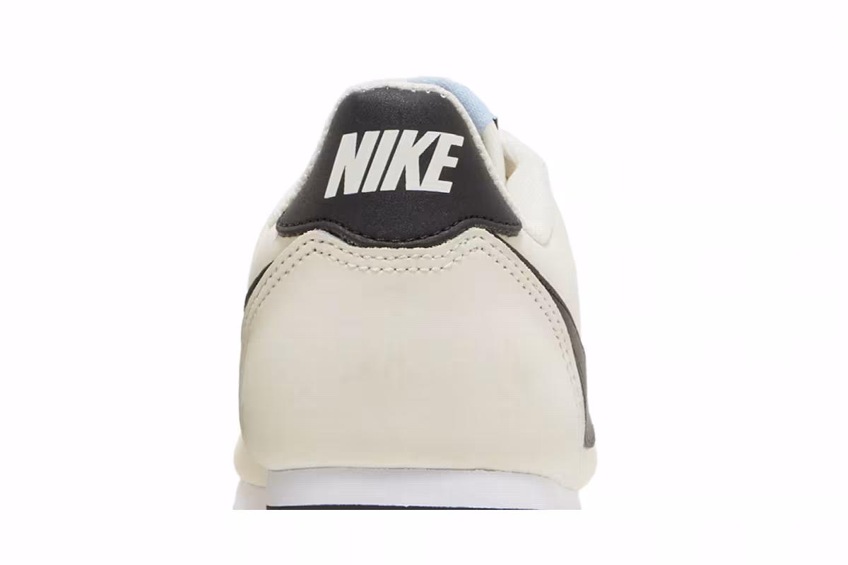 Nike Women's Classic Cortez Leather Pale Ivory, view 8