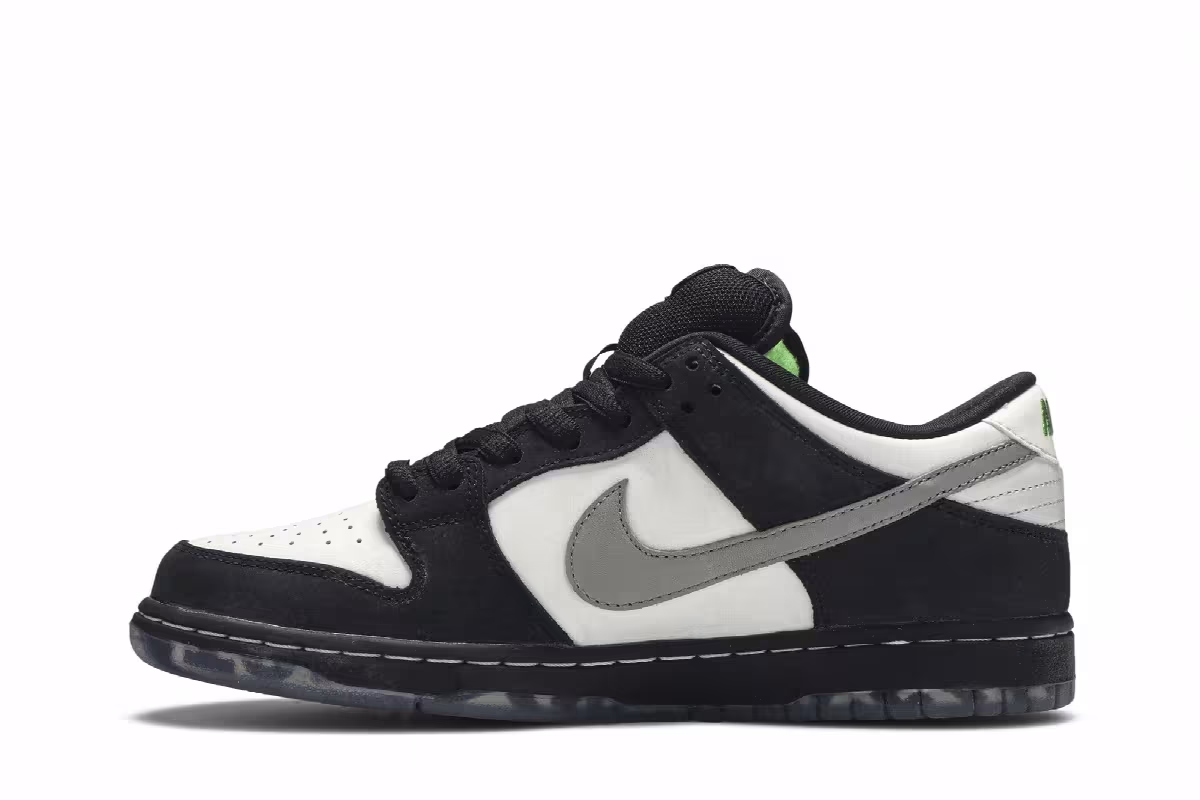 Jeff Staple x Nike Dunk Low Pro SB Panda Pigeon, view 4