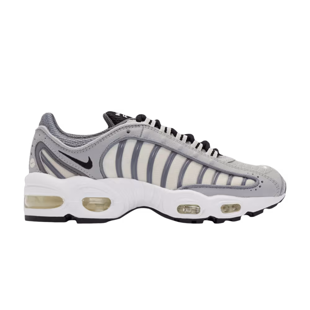 Nike Women's Air Max Tailwind 4 Wolf Grey