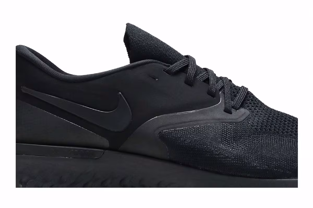Nike Odyssey React 2 Flyknit Triple Black, view 3
