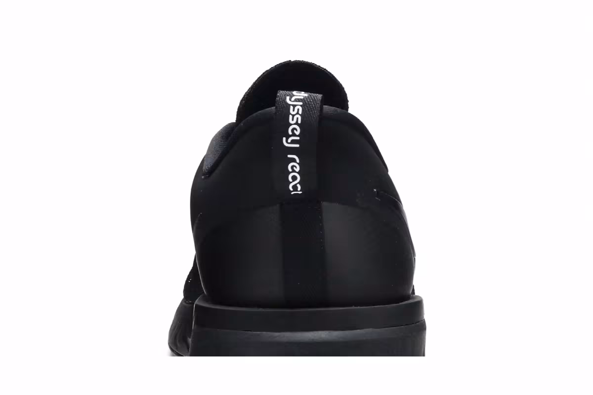 Nike Odyssey React 2 Flyknit Triple Black, view 8