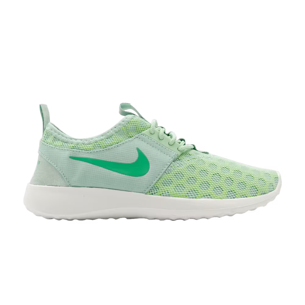 Nike Women's Juvenate SM